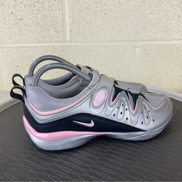 Nike Gray and Pink Athletic Shoes with Distinctive Lacing - Picture 5 of 7
